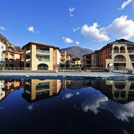 Apartment Sleeps 4 Pool Air Con T421414 Maccagno