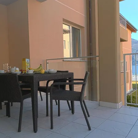 Sleeps 4 Pool Air Con T421414